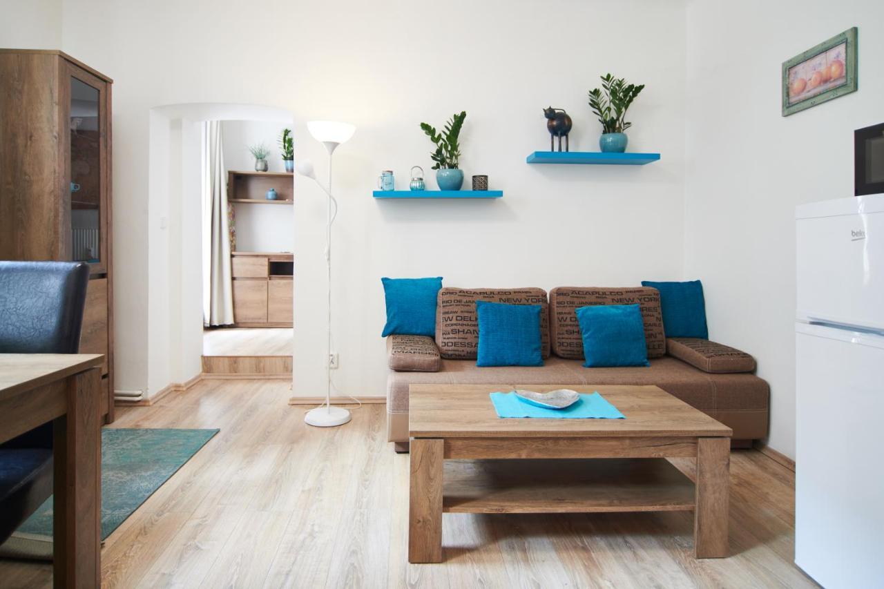 Nice Home To Stay At Prague Close To Castle With Terrace And Garden Dış mekan fotoğraf