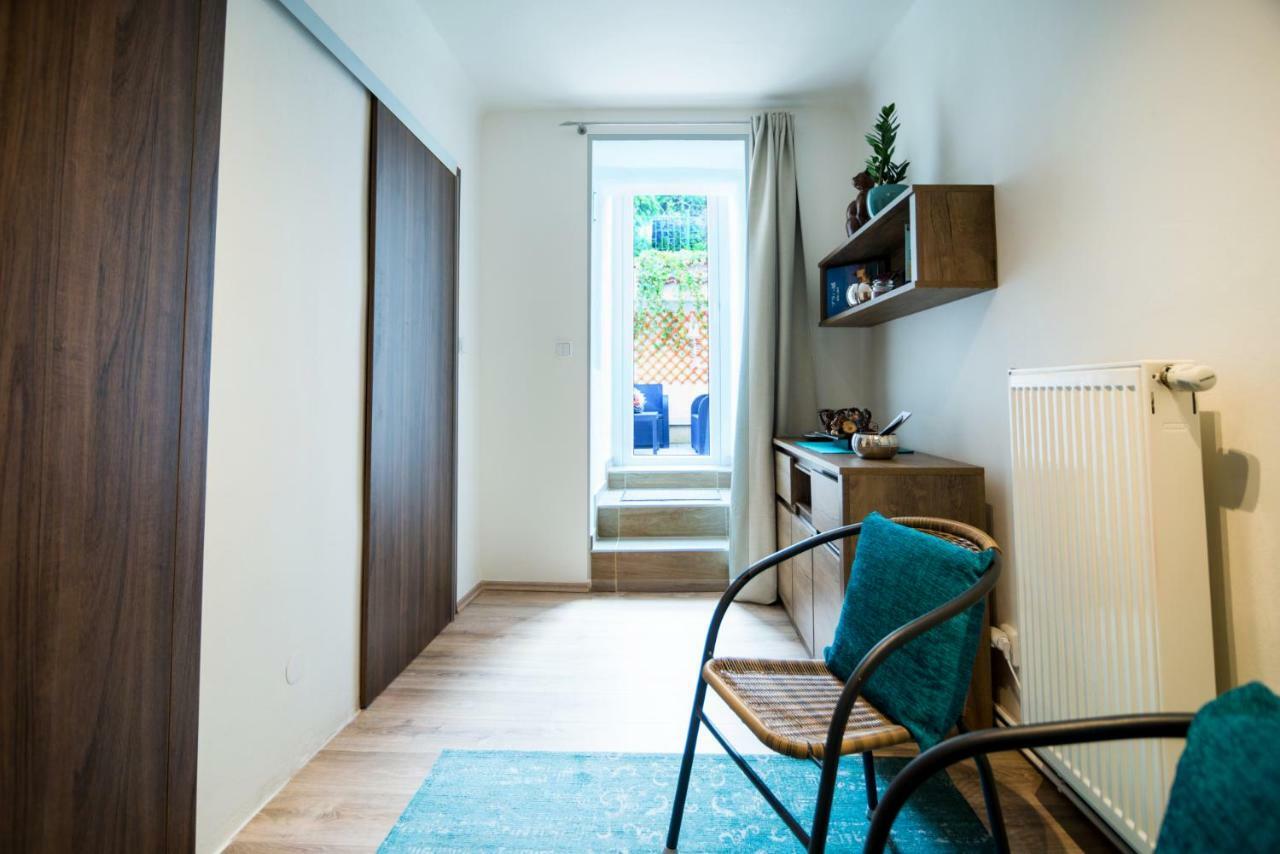 Nice Home To Stay At Prague Close To Castle With Terrace And Garden Dış mekan fotoğraf