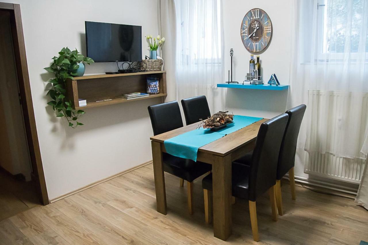 Nice Home To Stay At Prague Close To Castle With Terrace And Garden Dış mekan fotoğraf